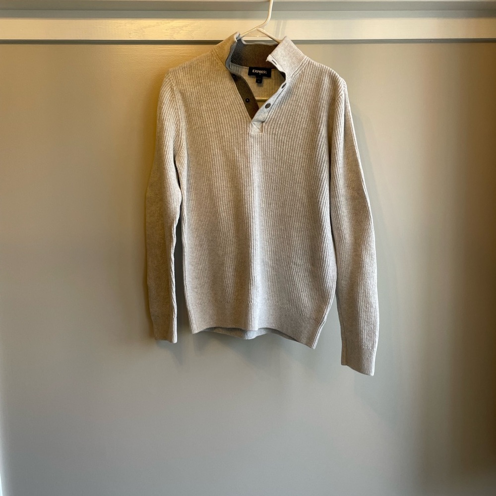NEVER WORN EXPRESS light grey sweater